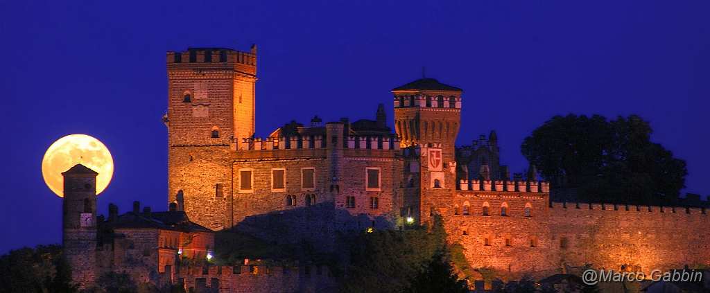 Pavone_Caslte.jpg - Italy - Pavone Castle